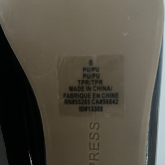 BNWT Classic Black Patent Look PU Flats - Picture 6 of 7